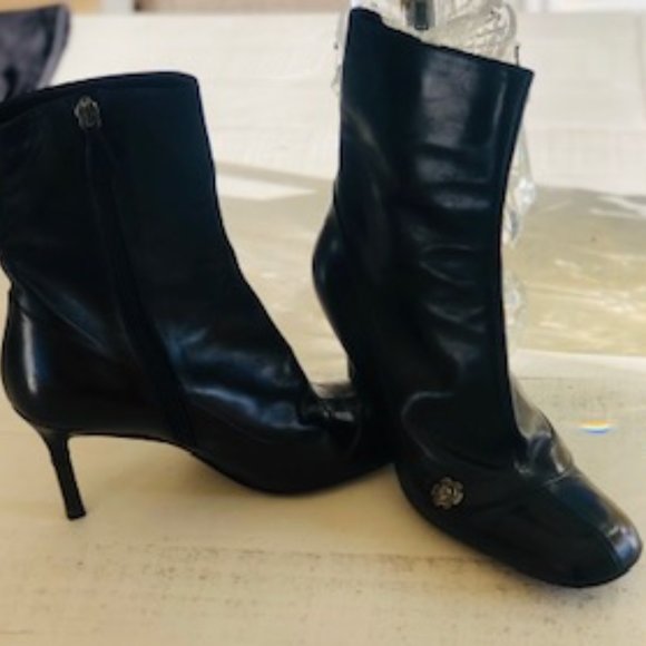 CHANEL BLACK BOOTS WITH 3.5 INCH HEELS (excellent condition-like new) - Picture 1 of 8